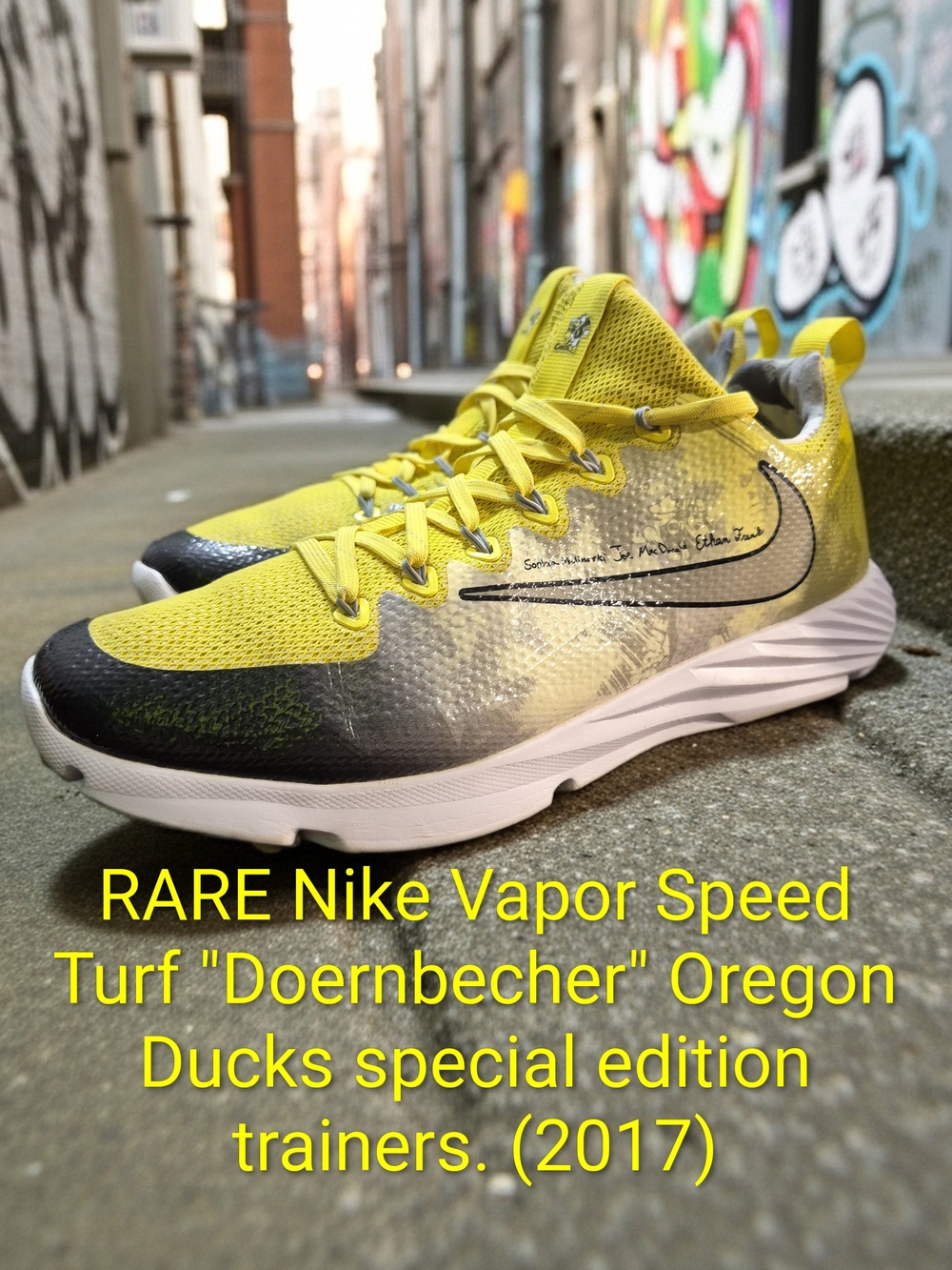 Nike Vapor Speed Turf RARE "Doernbecher" Oregon Ducks (2017) M10/W11.5 EUC